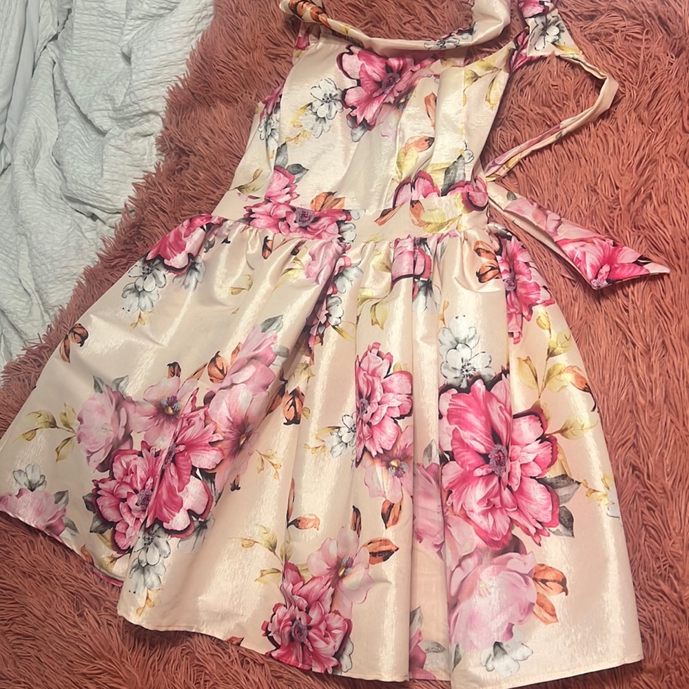 Party Dress to love:)